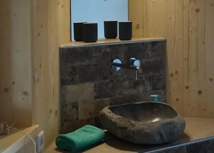 Vakantiehuis Landgut Mit Blick Auf Wasser By Interhome *