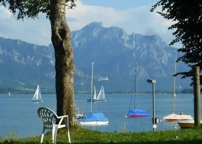 Vakantiehuis Landgut Mit Blick Auf Wasser By Interhome